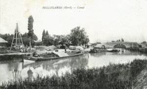 vieille photo port de plaisance à bellegarde