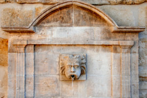 fontaine à bellegarde