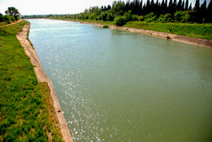 canal du bas Rhône à bellegarde