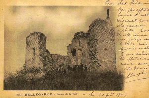 vieille carte postale de la tour de bellegarde